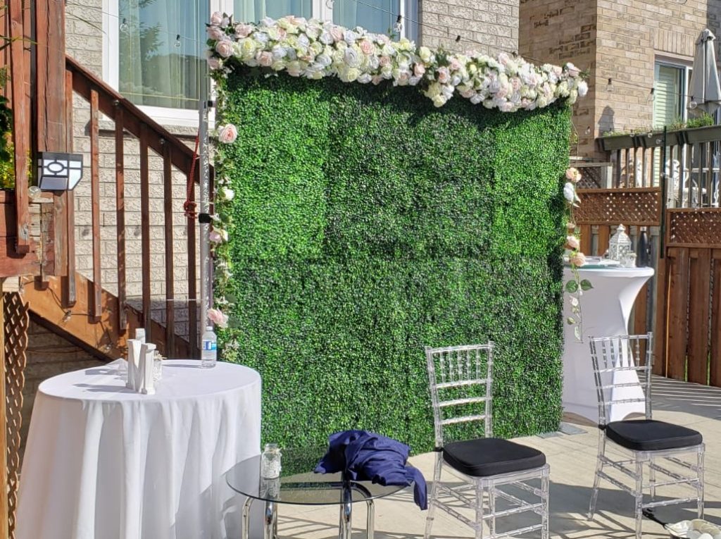 Boxwood Flower Wall - Stoney Creek Flower Wall Rental