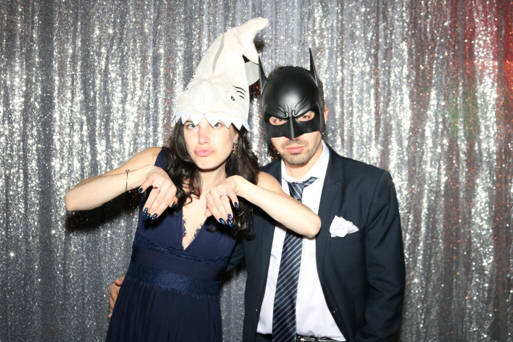 couple- Niagara Falls Photo Booth Rentals