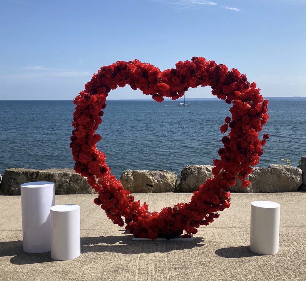 bowmaville heart full of roses flower arch rental