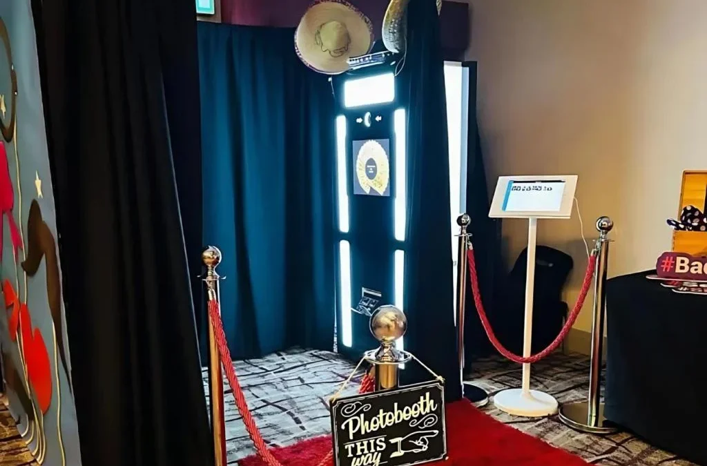 Enclosed Photo Booth Rental