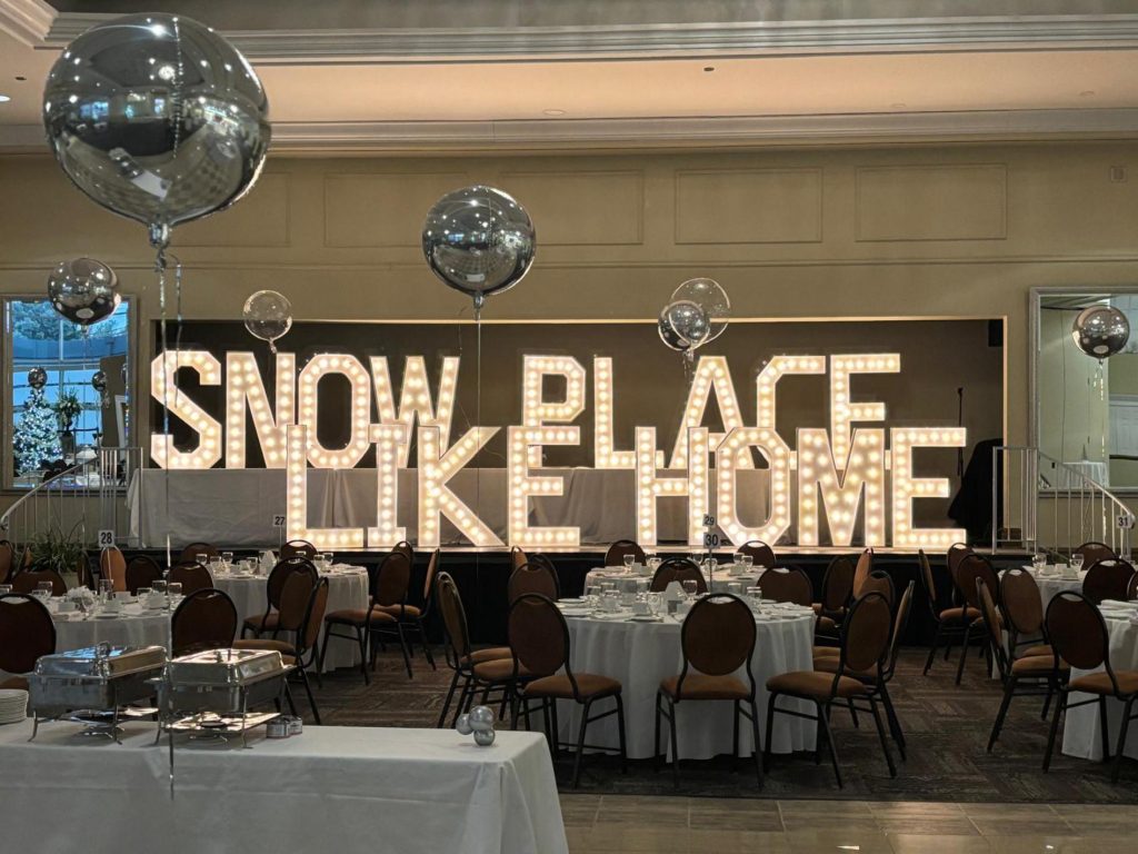 Your Outstanding Oshawa Decor Company