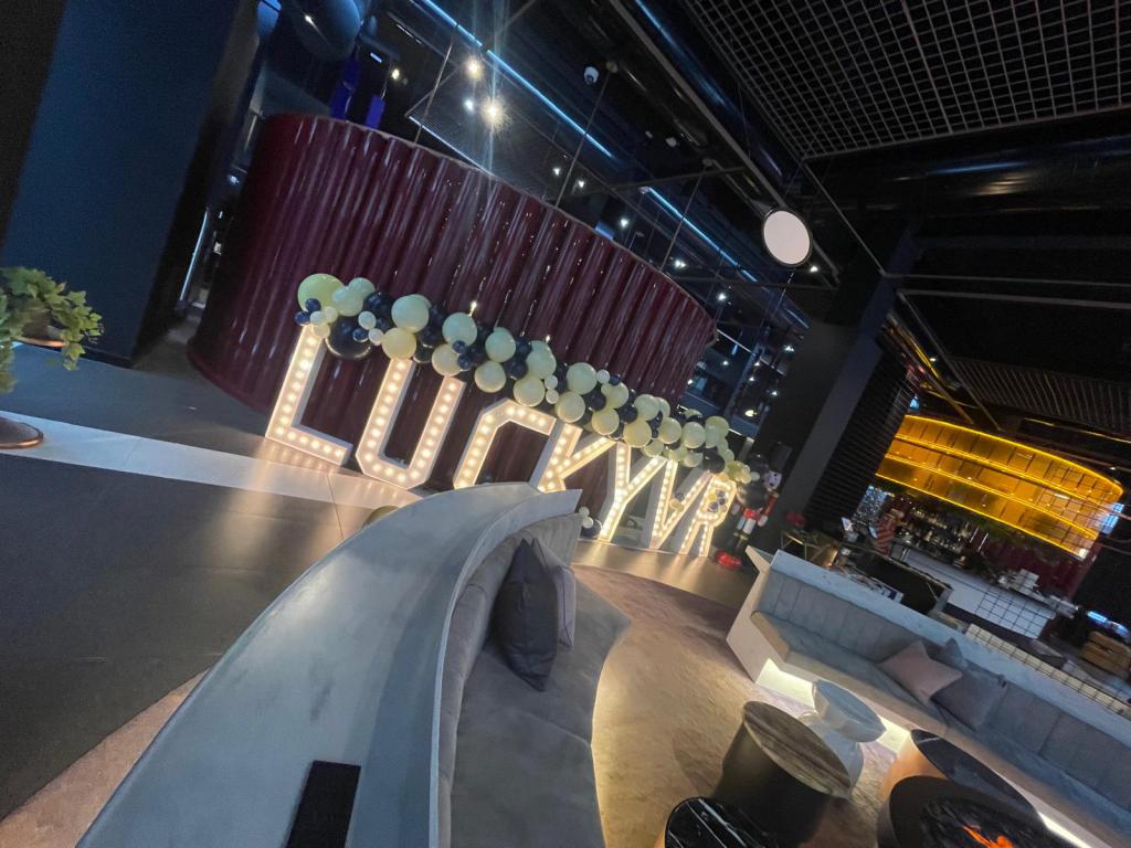 Elevate Your Hamilton Event with Stunning Décor