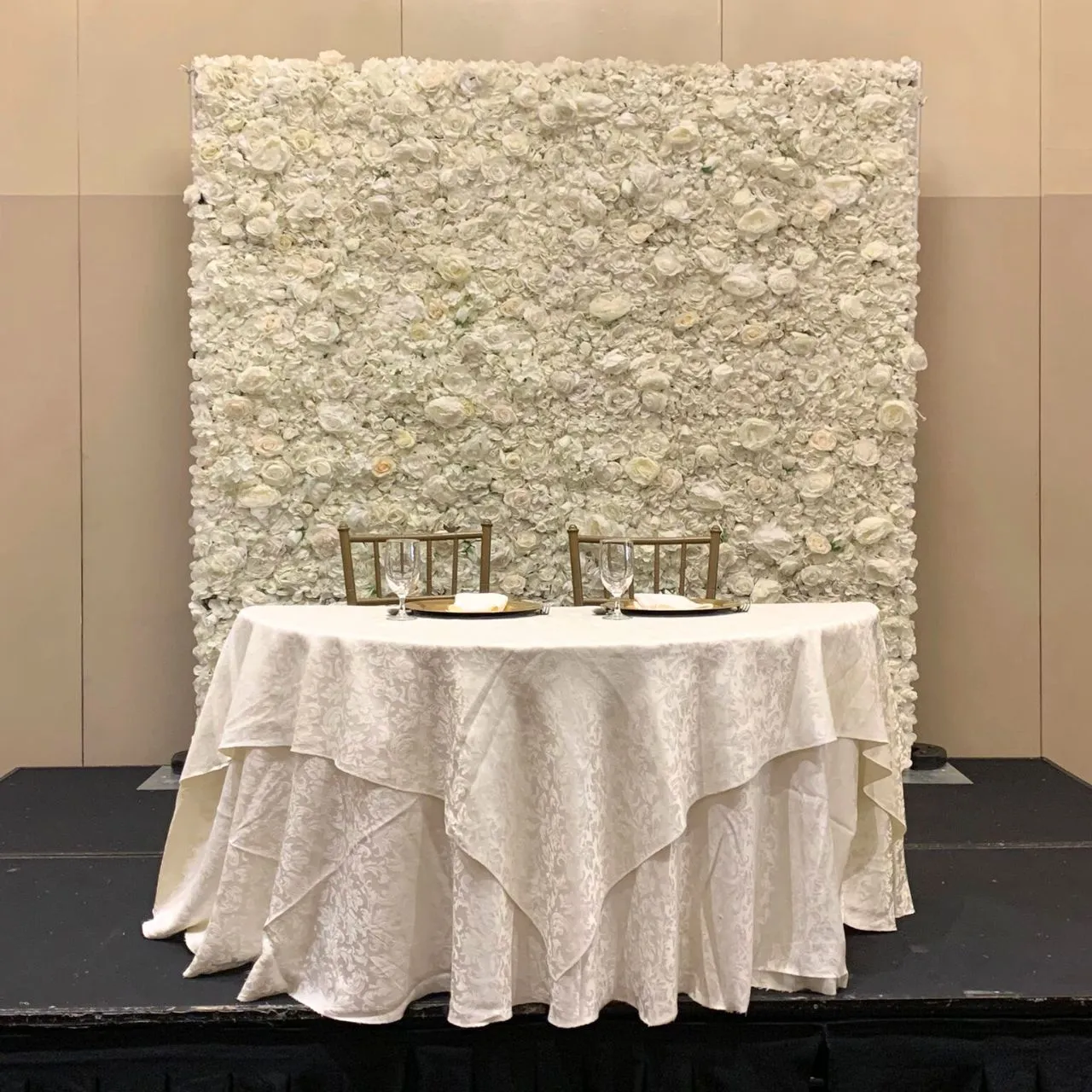Beamsville Flower Walls Backdrop Rental Company