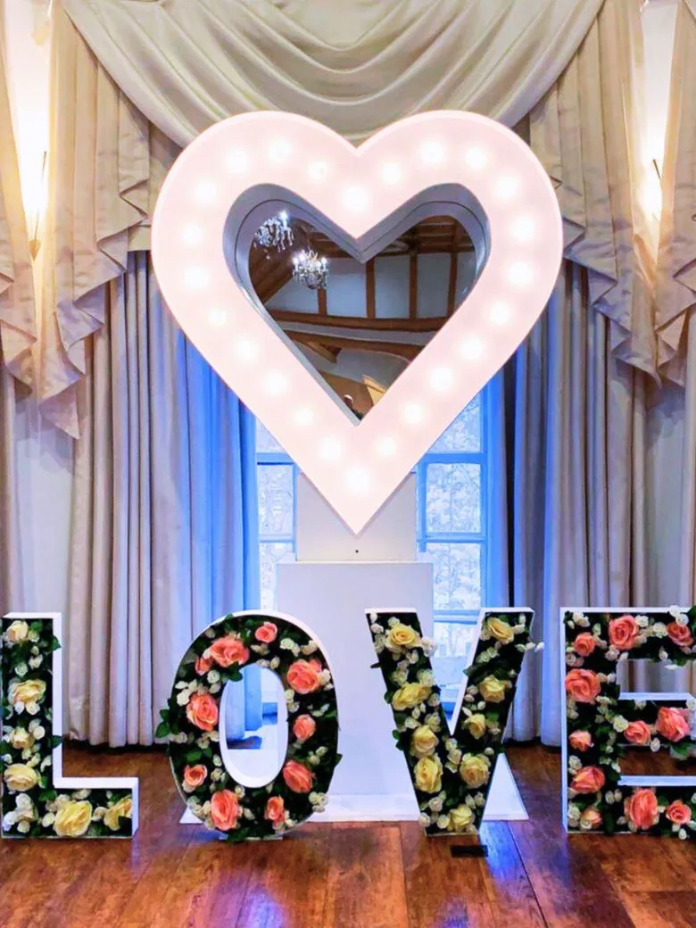Fort Erie Heart Sign Marquee Decor with Love Letters Rental Fort Erie Heart Sign Marquee Decor with Love Letters Rental