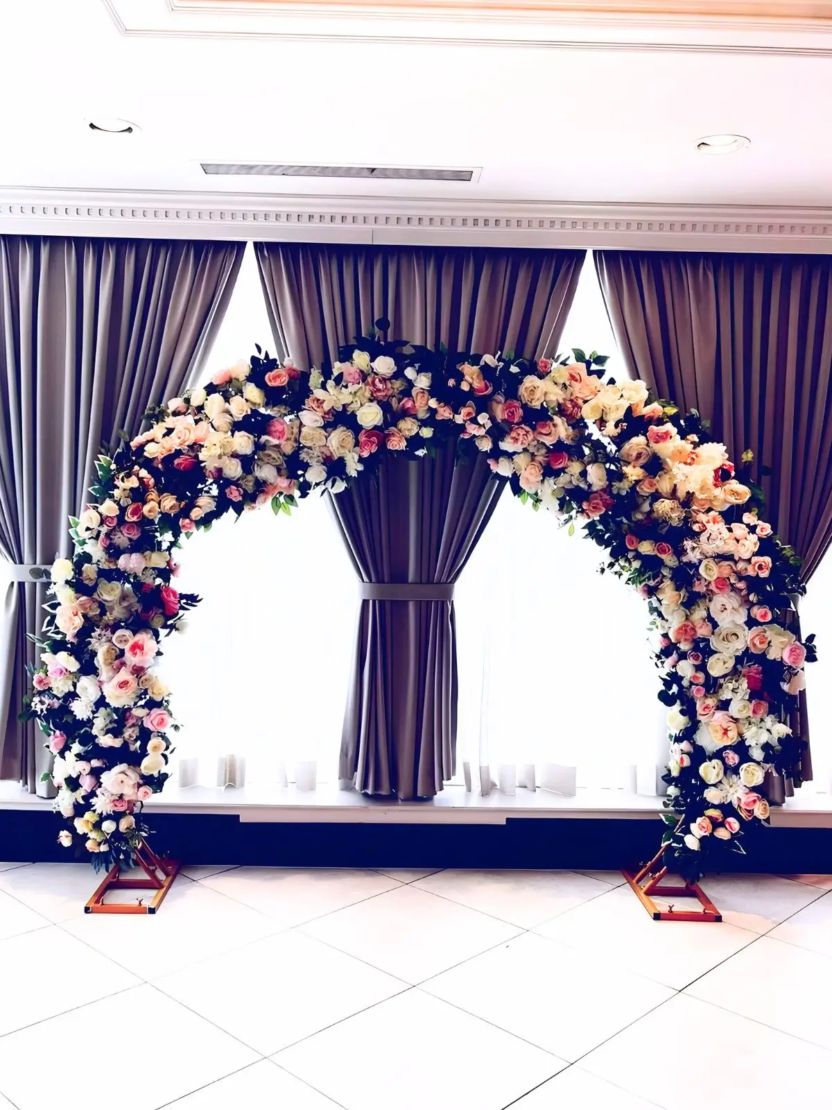 Lindsay Flower Arches Rental