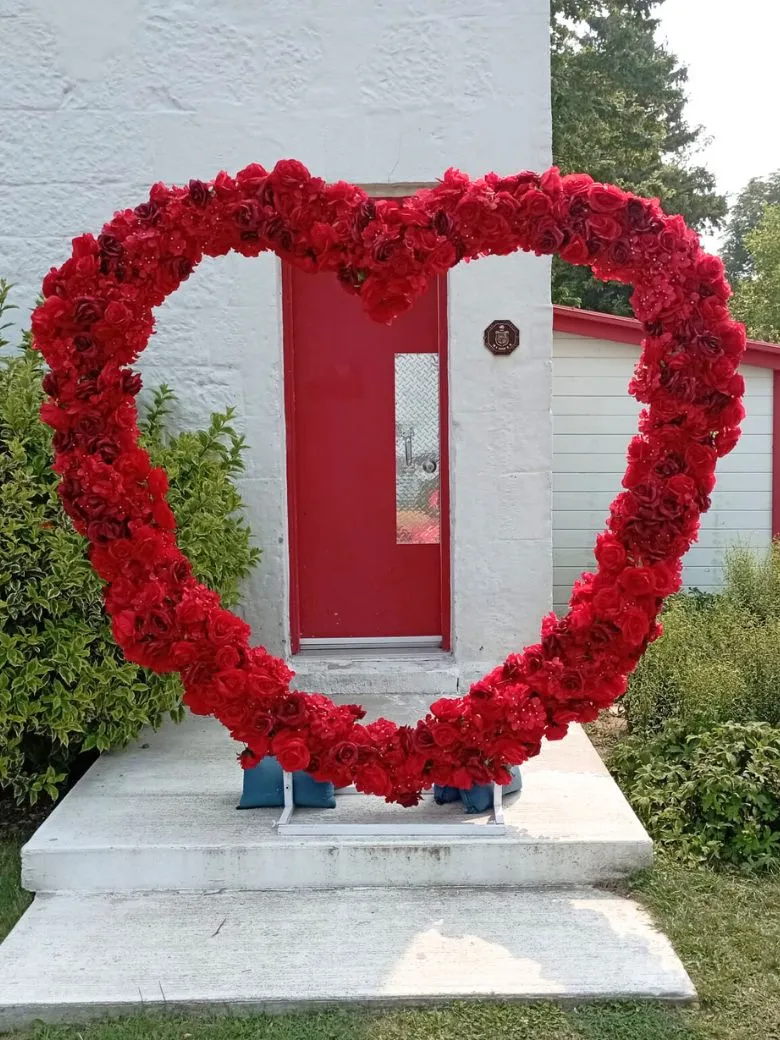 New Hamburg Heart Rose Flower Arches Rental New Hamburg Heart Rose Flower Arches Rental