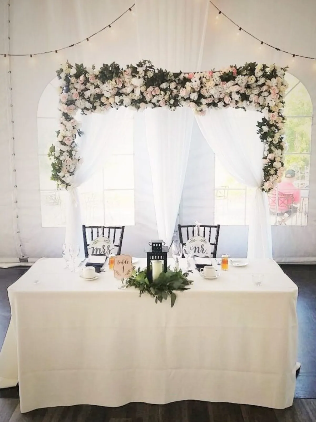 Gravenhurst Flower Arches Rental Company