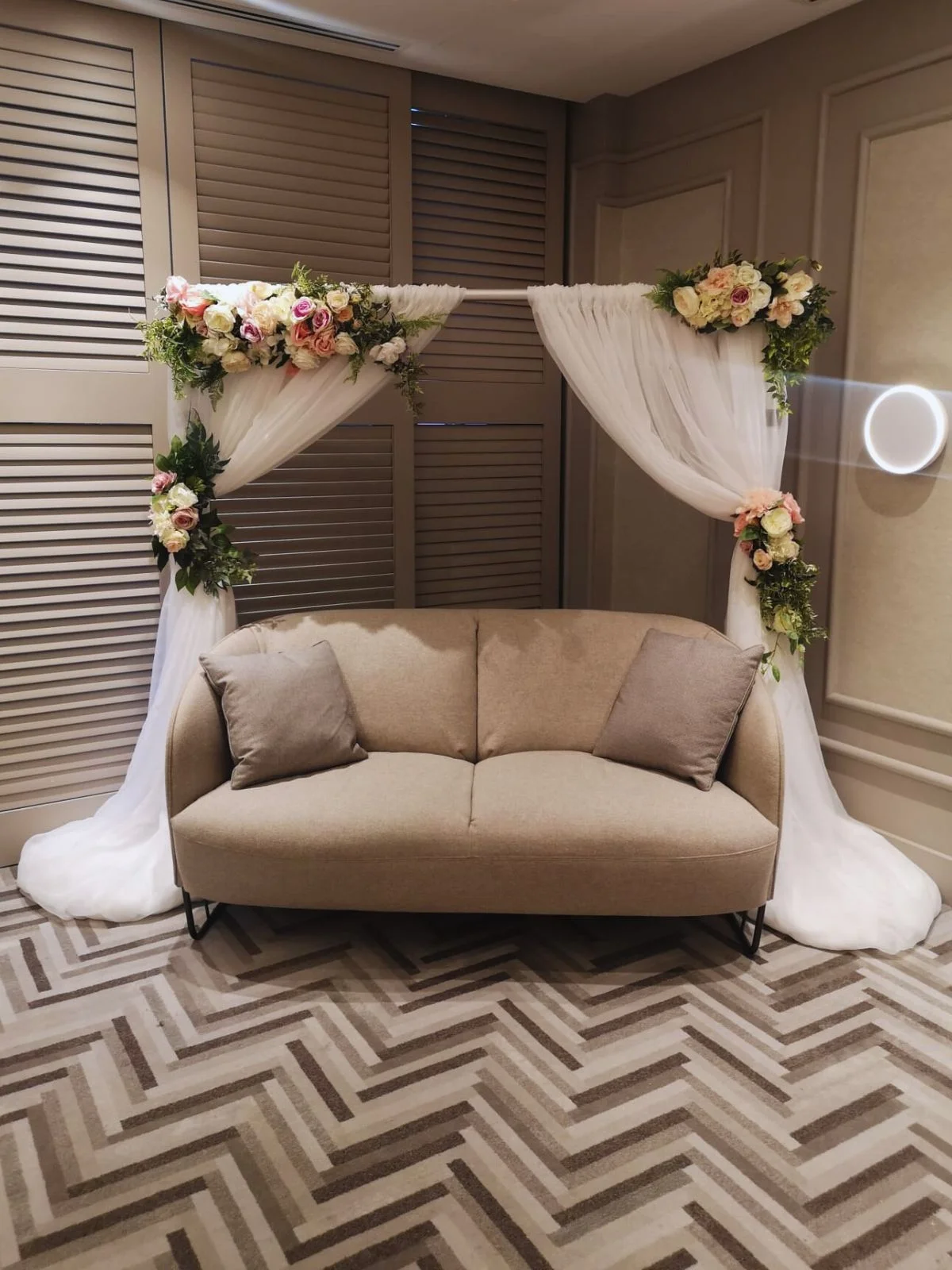 Huntsville Flower Arch Rental Company